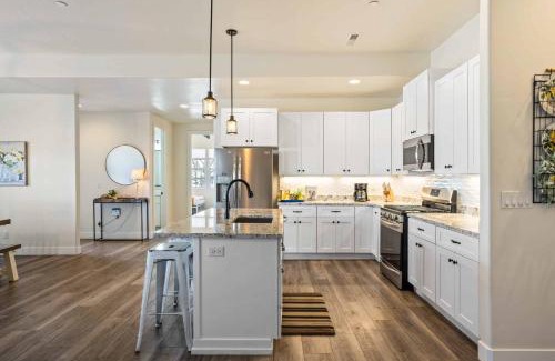 Hurricane House | The Ann Marie #F1 townhouse