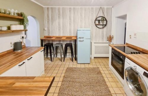 Perranporth House | The Annex At Tenniside
