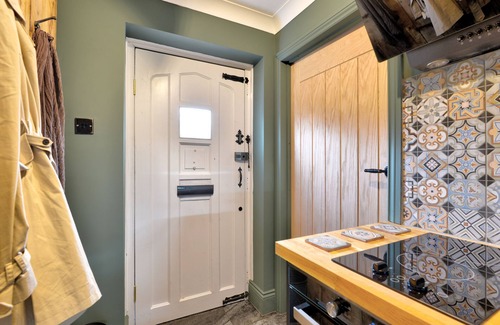 Lancing Apartment | The Annex By the Sea