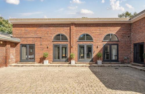 Wimborne House | The Annex