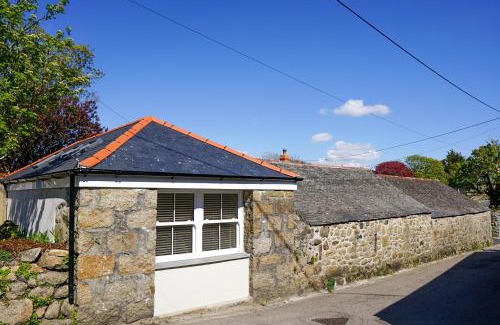 Madron Apartment | The Annex, Tregoddick Barn