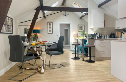 Montgomery House | The Annexe