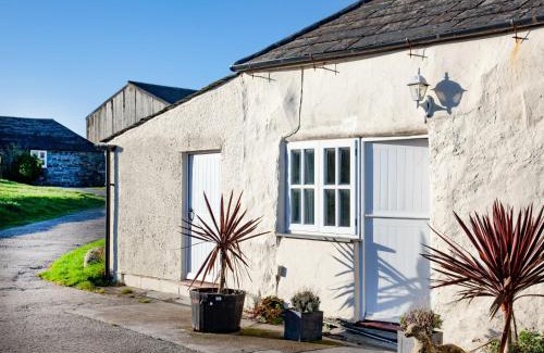 Saint Gennys House | The Annexe - Tbh
