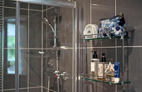 Winchester Apartment | The Apartment, 24 West End Terrace, Winchester
