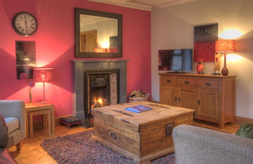 Golspie Apartment | The Apartment at Allt-Sagart is a quaint 1 bed apartment located in the rural village of Golspie