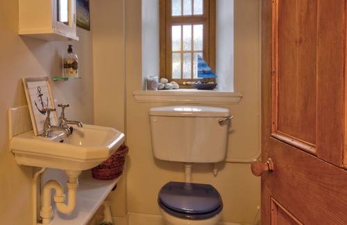 Golspie Apartment | The Apartment at Allt-Sagart is a quaint 1 bed apartment located in the rural village of Golspie