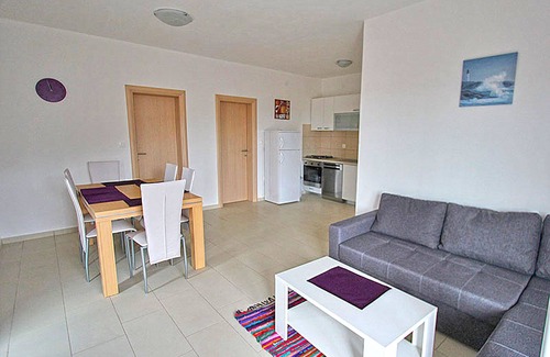 Cesarica Apartment | The apartment Camelia with pool apartman 2 (4+2)