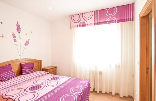 Raxo Apartment | The apartment is located in the seaside village of Raxo and offers a magnificent view of the Riades