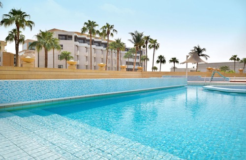 Al-Hamra'a Apartment | The Apartments