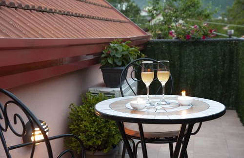 Agerola House | THE ARCH AMONG PATHS between Amalfi, Sorrento, Positano and Pompeii