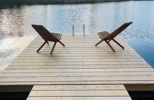 Jeffersonville House | The Archibald on Kenoza Lake