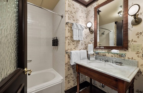 Pioneer Square Hotel | The Arctic Club Seattle