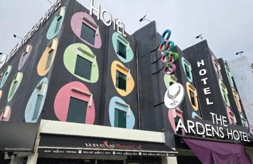 Central District Hotel | The Ardens Hotel Taman Pelangi JB
