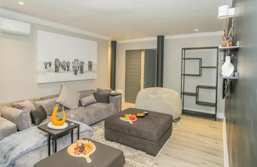 Camps Bay Villa | The Argyle Camps Bay - Pool, 5 min walk to beach, Hot tub