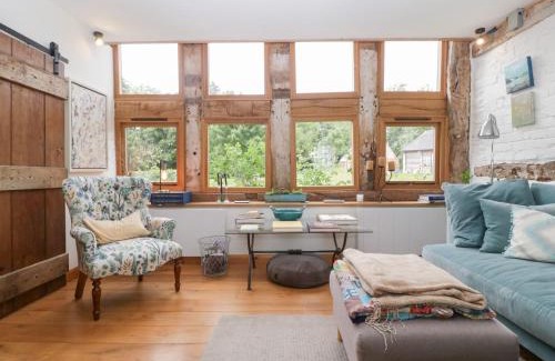 Leominster House | The Art House