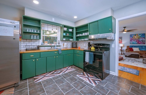 Fortson House | The Art House: Stylish Retreat N. Columbus. Perfect for Ft Benning celebrations!