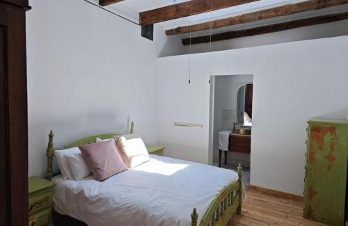 Paarl Ski Chalet | The Artisan Shed Stay