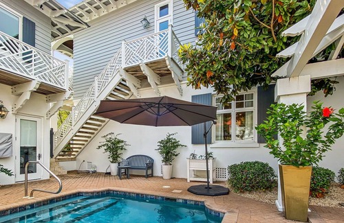 Rosemary Beach House | The At Rosemary 4 Bedroom Home by Redawning