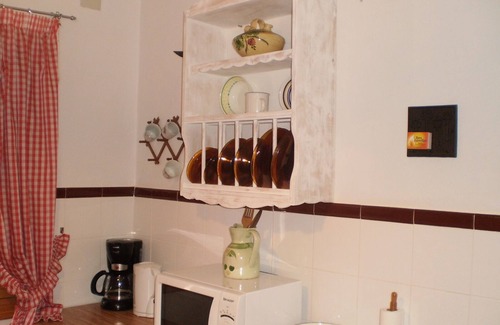 Los Romanes Cottage | The Atalaya de Los Romanes, vacation with stunning views of Lake Viñuela