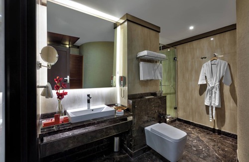 DLF Phase 1 Hotel | The Atara
