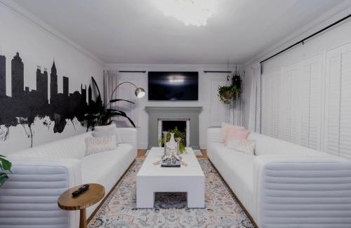 Jefferson Park House | The Atlanta Cottage