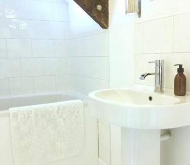 Cardigan Apartment | The Attic Apartment, Quay Street Studios Cardigan