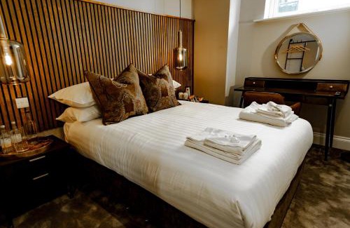Morpeth Bed & Breakfast | The Auction House