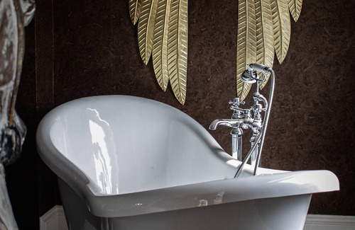 Morpeth House | The Auction House