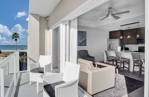 Clearwater Beach Apartment | The Avalon Club