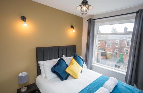 Gateshead House | The Avenue-3 bed sleeps 6 great for contractors