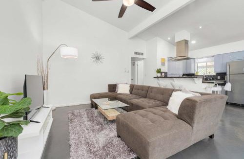 South River City House | The Avocado Door - A Mid-Century Modern Gem ~ Near SoCo ~ Fenced yard ~ Corner lot