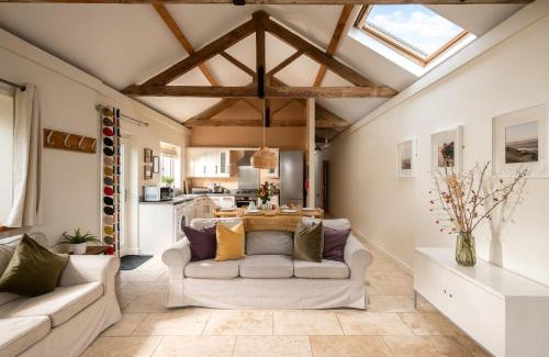 Sculthorpe House | The Avocet Cottage