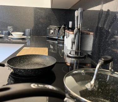 Welford Apartment | The Aylestone - Leicester City 1 Bed Apartment, Free Parking by YO ROOM!