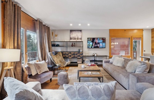 Chermignon Apartment | The B Side - Palm Springs by Mrs Miggins