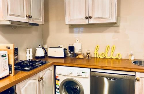 Armidale House | The Bakers Cottage