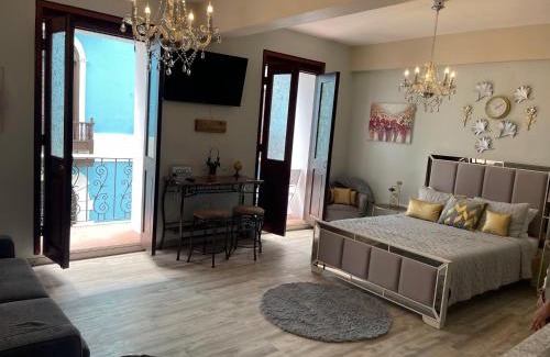 San Francisco Apartment | The Balconies Studio, The Marilyn Suite & The Crystal Apartment at Casa of Essence in Old San Juan