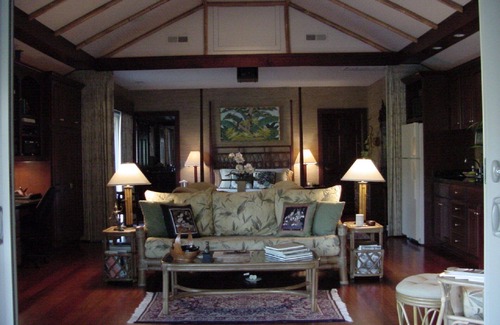 Wilmington Cottage | The Bali House - a tropical paradise in North Carolina!