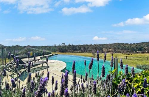 Lovedale House | The Ballabourneen Estate