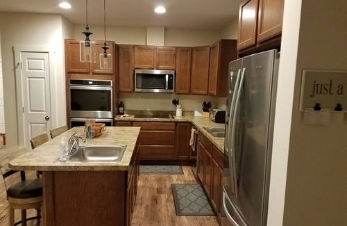 Morrisville House | The Balsam Lodge- Close to All Stowe Has to Offern