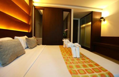 Chan Kasem Hotel | The Bangkok Major Suite