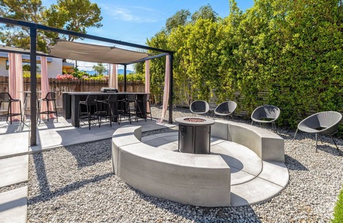 Sunmor House | The Bank Palm Springs