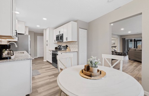Loveland House | The Banyan Inn ~ Loveland