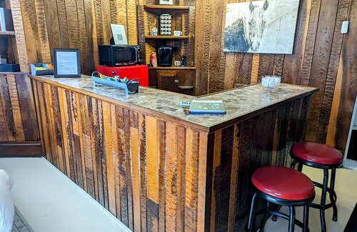 Brevard House | The Bar in Brevard - only 4 mins from downtown!
