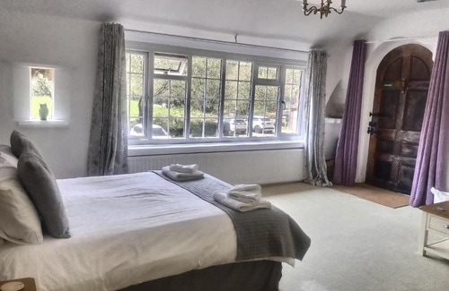Oakfordbridge Bed & Breakfast | The Bark House