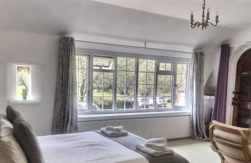 Oakfordbridge Bed & Breakfast | The Bark House