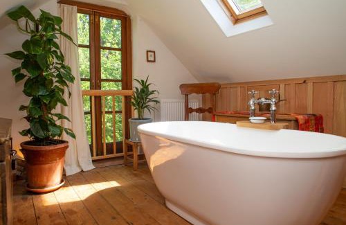 Crymych House | The Barn - Brynberian, Eglwyswrw