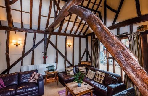 Coltishall House | The Barn