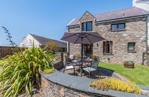 Haverfordwest House | The Barn