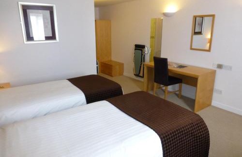 Marston Hotel | The Barn Hotel & Spa