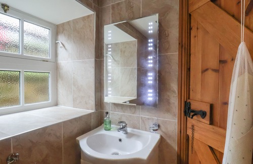 Easington Cottage | THE BARN, pet friendly, with a garden in Staithes